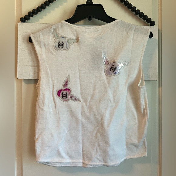 CHANEL Multicolor Camelia Flower Top  White Cotton Shirt 42 6 8 Small Medium EUC - Picture 16 of 16